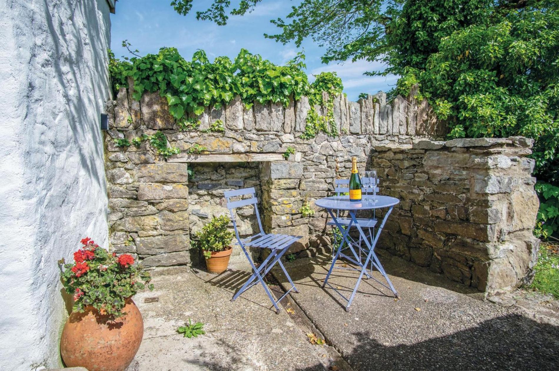 Soap Barn - 1 Bedroom Cottage - Manorbier Eksteriør billede